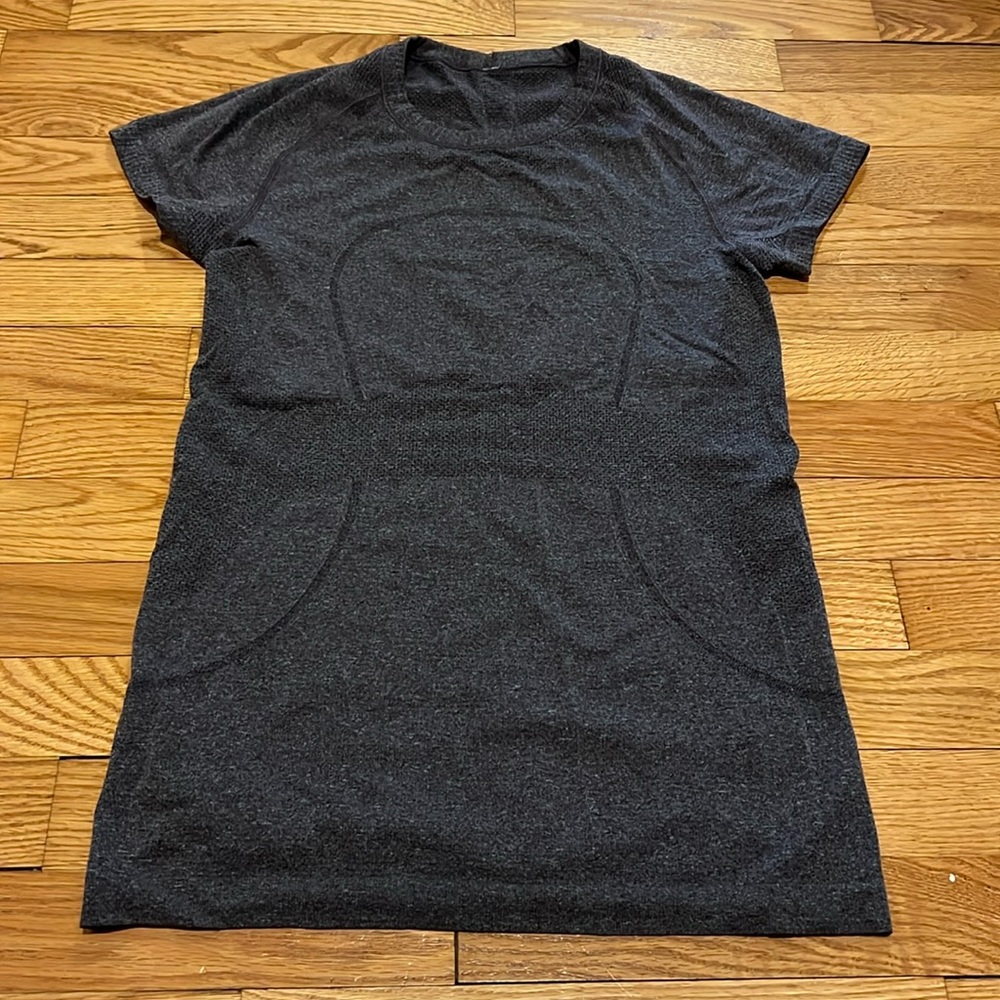 Lululemon Swiftly Shirt